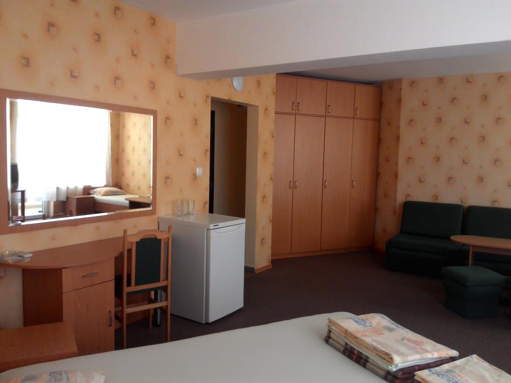 South Beach Hotel Naousa Oda fotoğraf