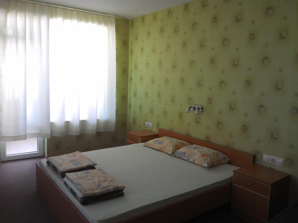 South Beach Hotel Naousa Oda fotoğraf